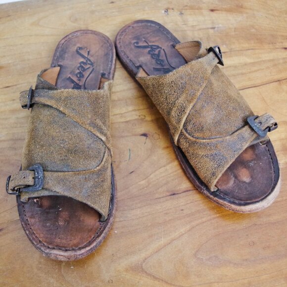 Free People Pre Distressed Double Buckle Leather Sandals Size 39 - Picture 1 of 11